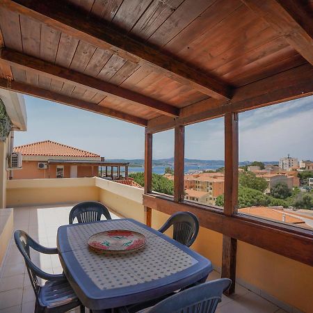 Murphy Holiday Home - Belvedere La Maddalena  Kültér fotó