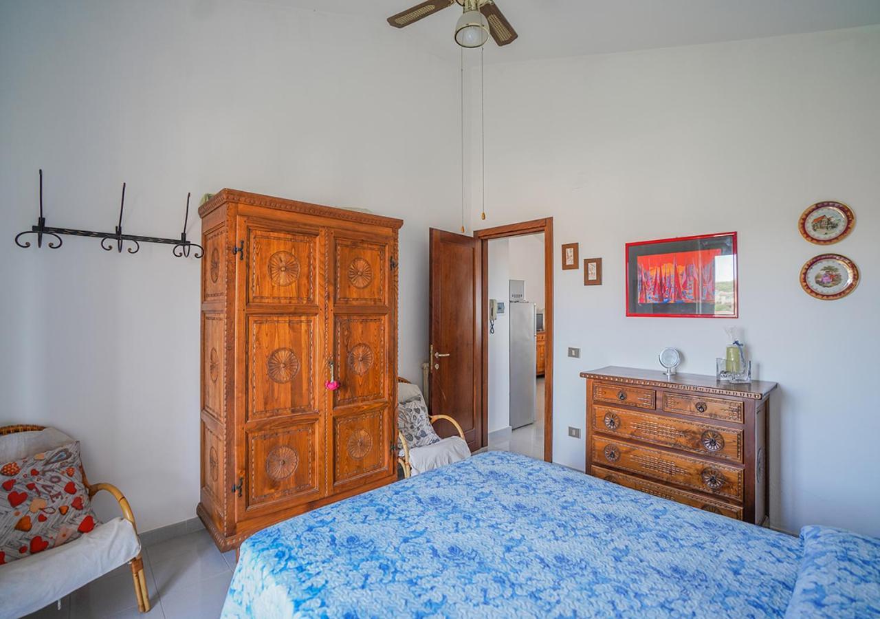 Murphy Holiday Home - Belvedere La Maddalena  Kültér fotó